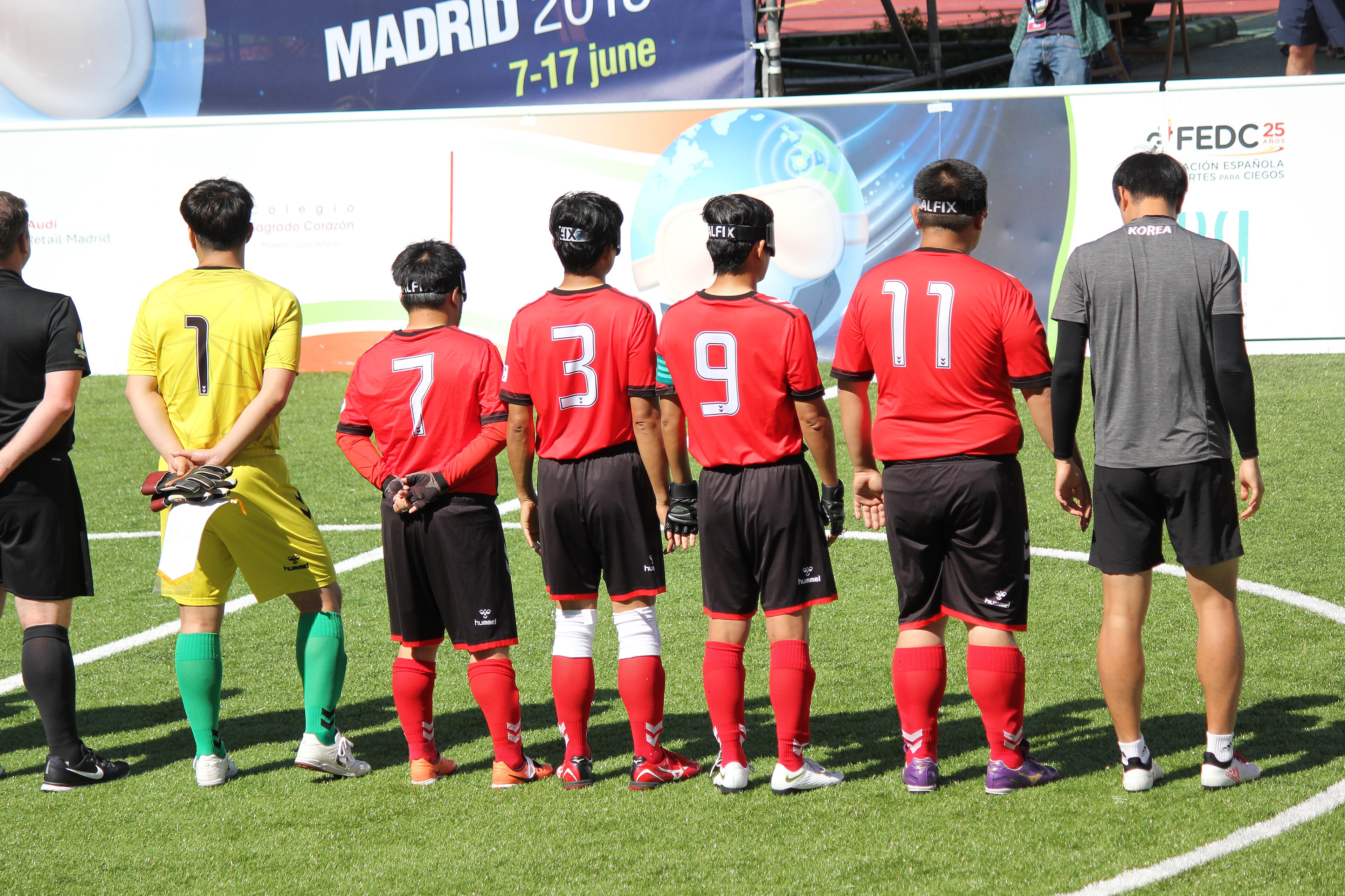 축구 정강이 보호대 고르는 법