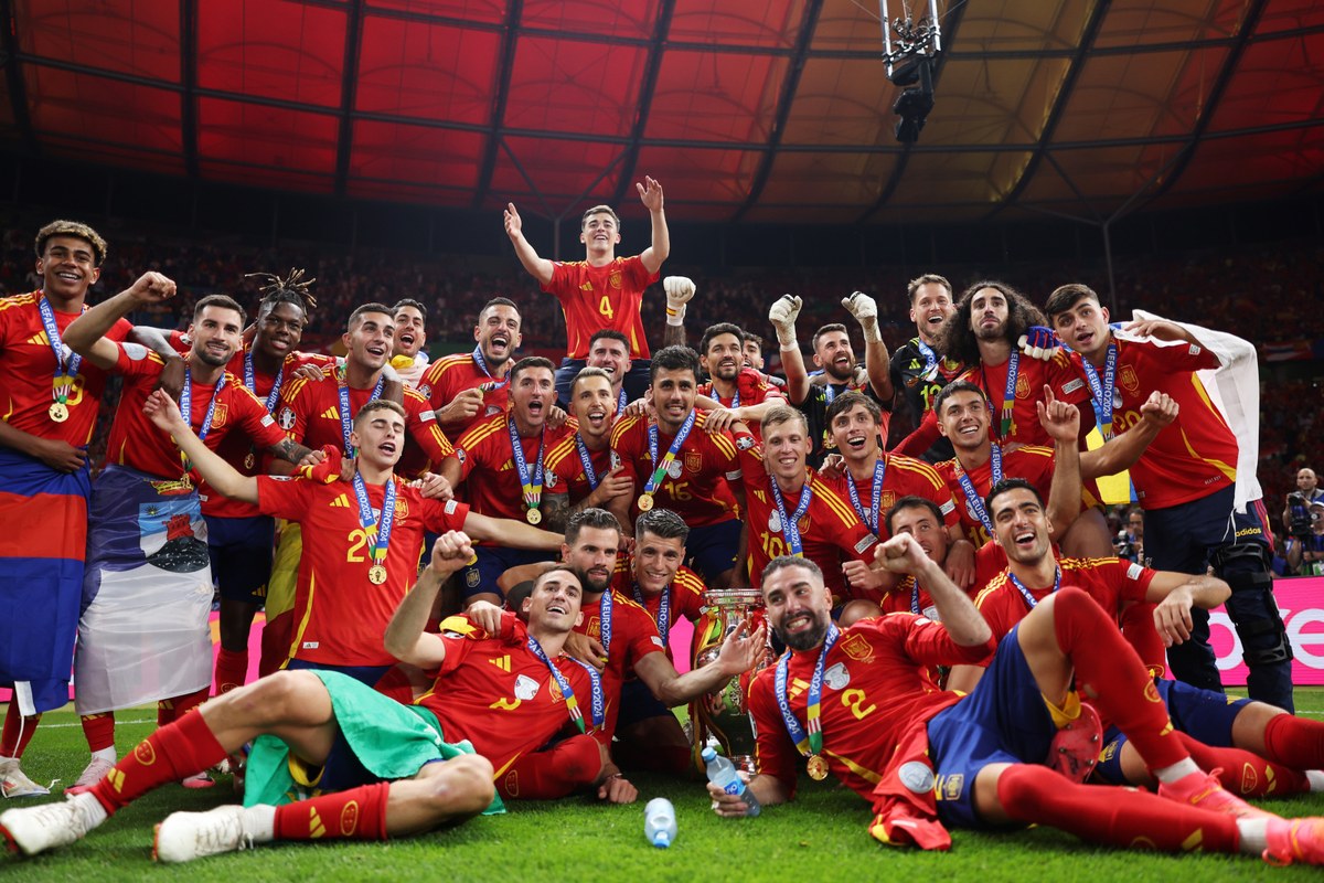 UEFA 歐洲國家盃 2024 決賽：西班牙 2-1 擊敗英格蘭